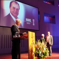 Hans Sweep (60, Tilburg). Ridder in de Orde van Oranje-Nassau